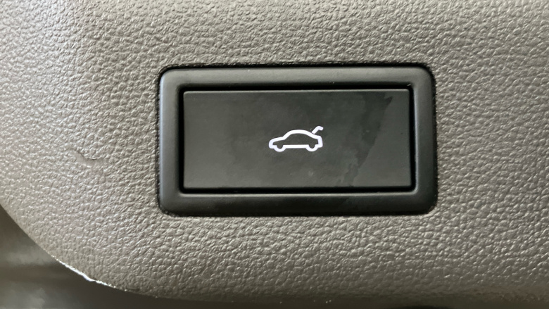 Volkswagen Multivan 2.0 TDI Style 5dr LWB DSG Diesel Estate